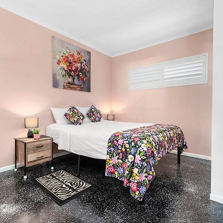 Villa Vaucluse Apartments Кернс Екстериор снимка