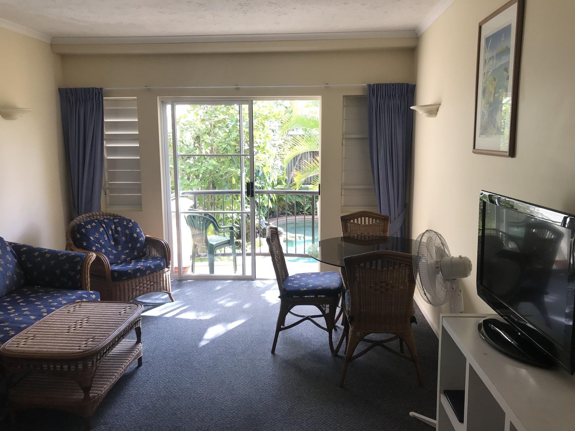 Villa Vaucluse Apartments Кернс Екстериор снимка