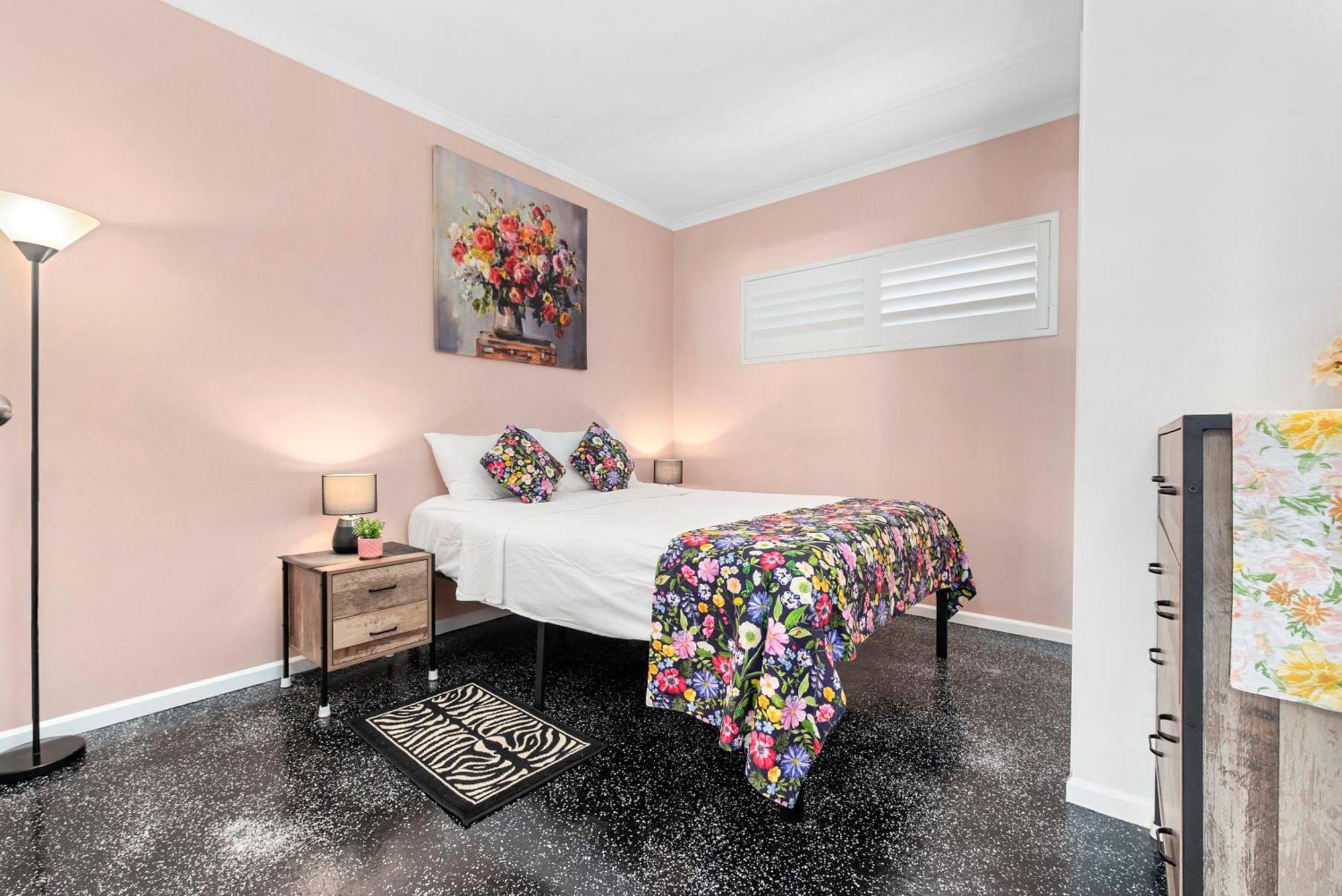 Villa Vaucluse Apartments Кернс Екстериор снимка