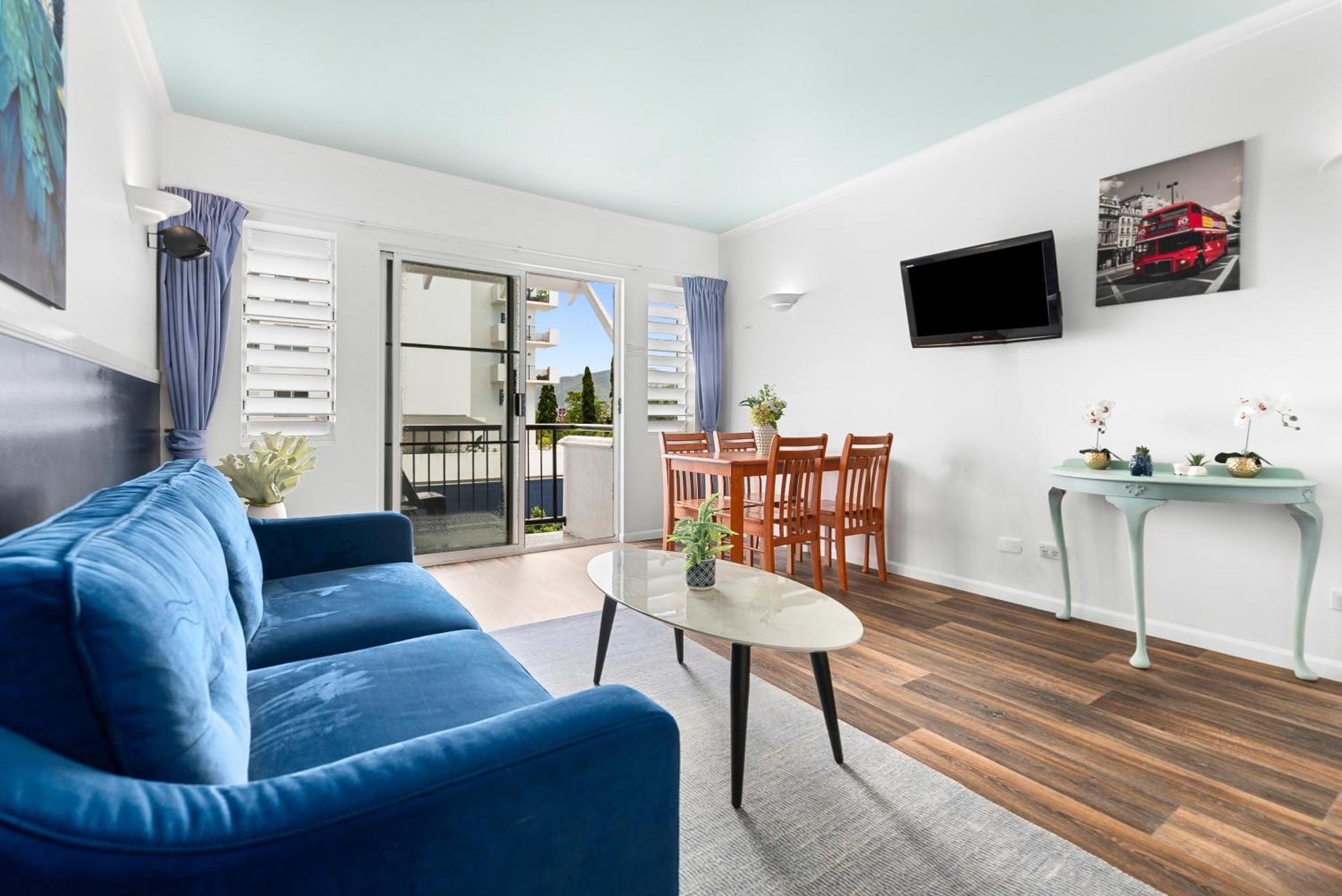 Villa Vaucluse Apartments Кернс Екстериор снимка